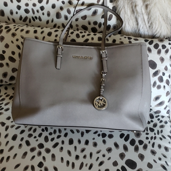 Michael Kors Large Tote Bag In Gray W/Dust Bag